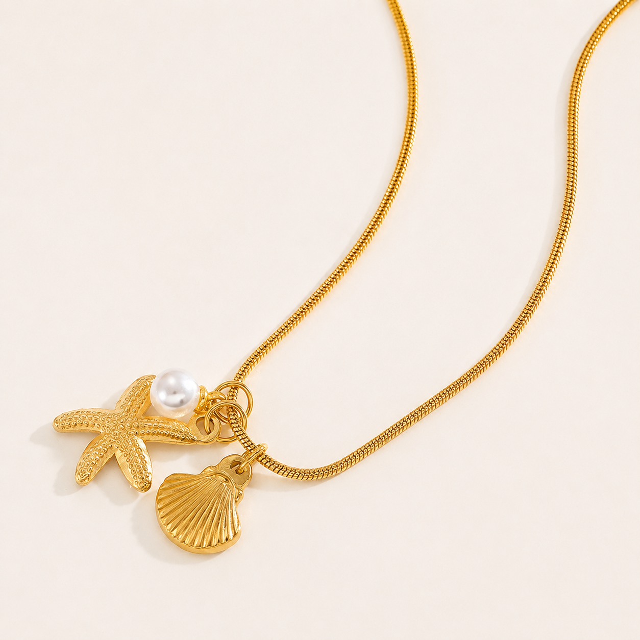 Evara™ Marina Shell Necklace